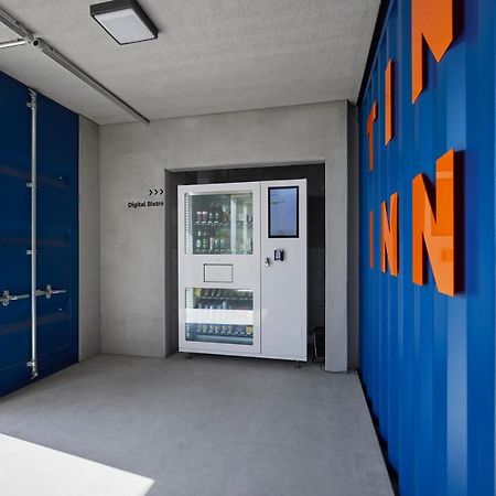 Tin Inn - Erkelenz - Das Hotel Aus Hochwertig Ausgebauten Ueberseecontainern Buitenkant foto