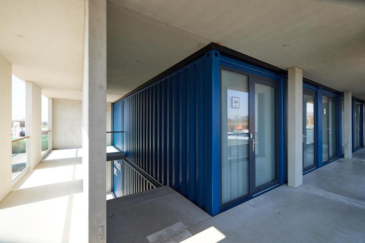 Tin Inn - Erkelenz - Das Hotel Aus Hochwertig Ausgebauten Ueberseecontainern Buitenkant foto
